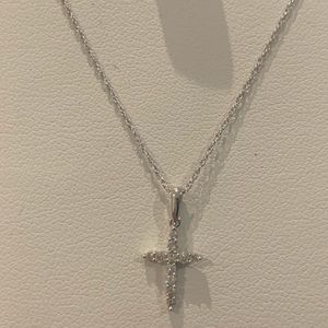 Michael Hill | Jewelry | Diamond Cross 
